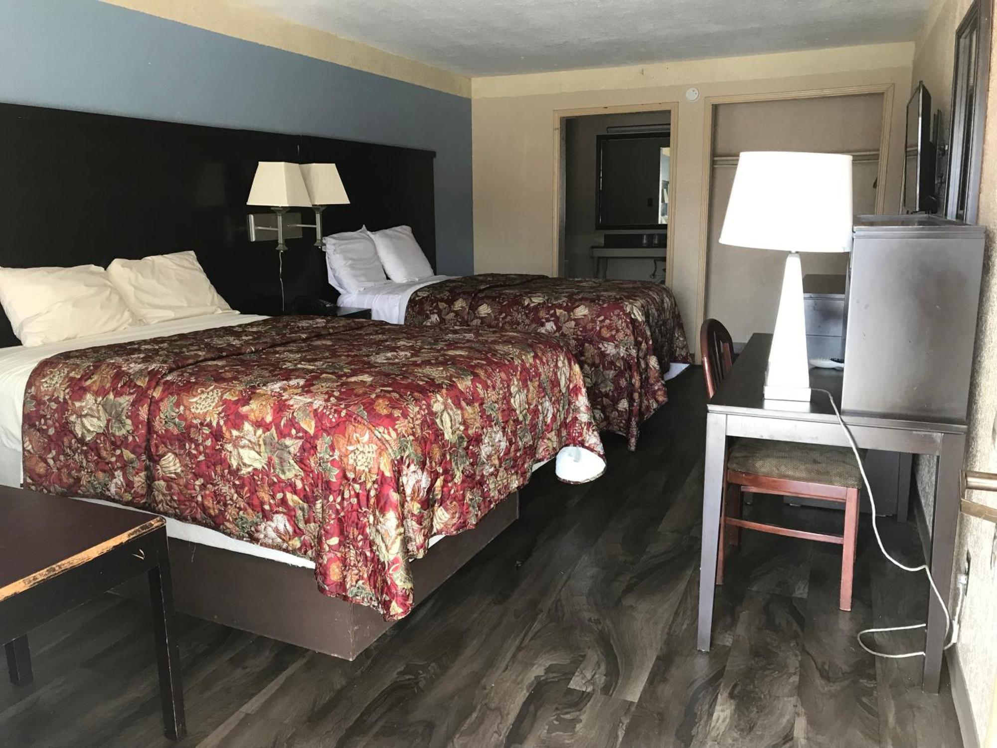 Deluxe Inn Kilgore Екстериор снимка