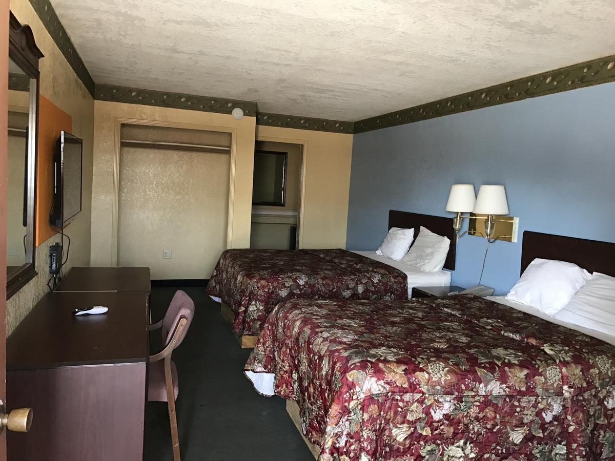 Deluxe Inn Kilgore Екстериор снимка