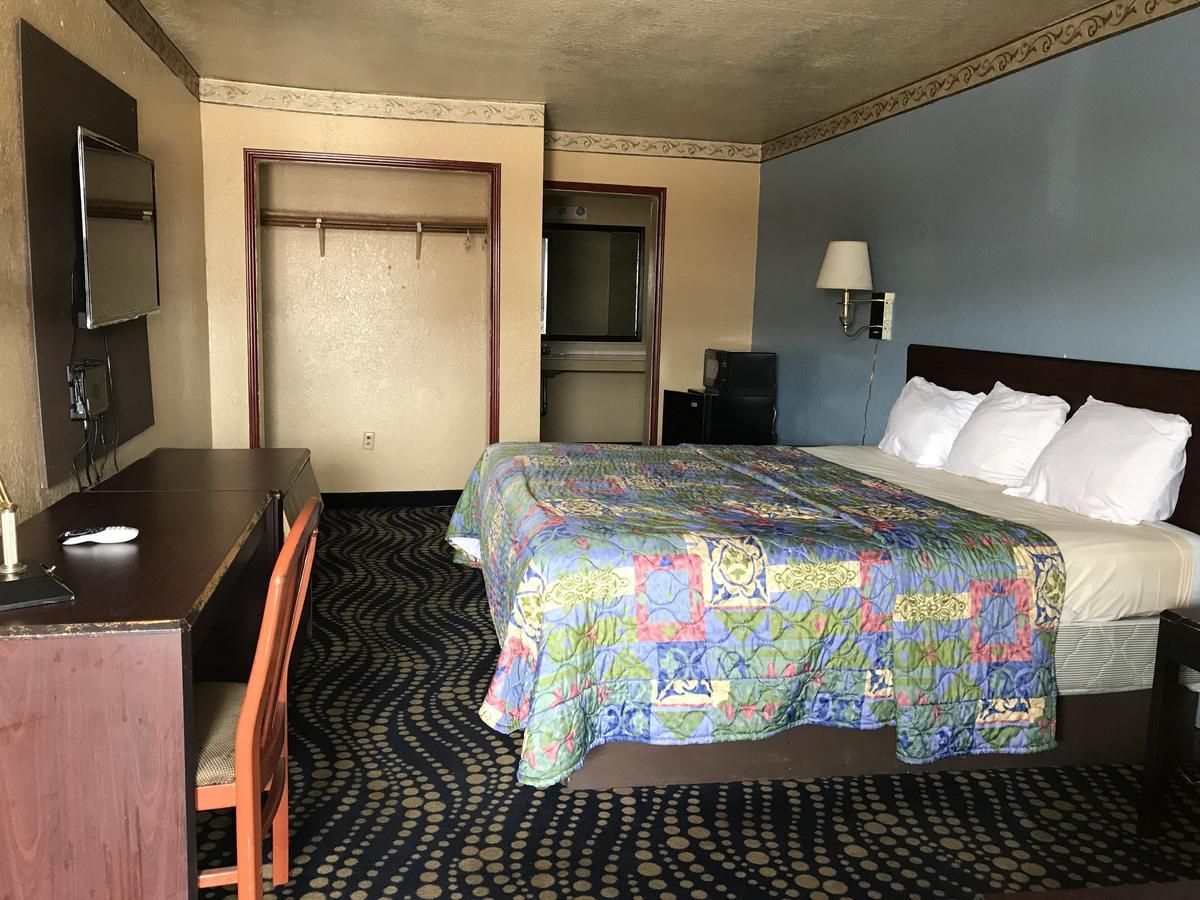 Deluxe Inn Kilgore Екстериор снимка